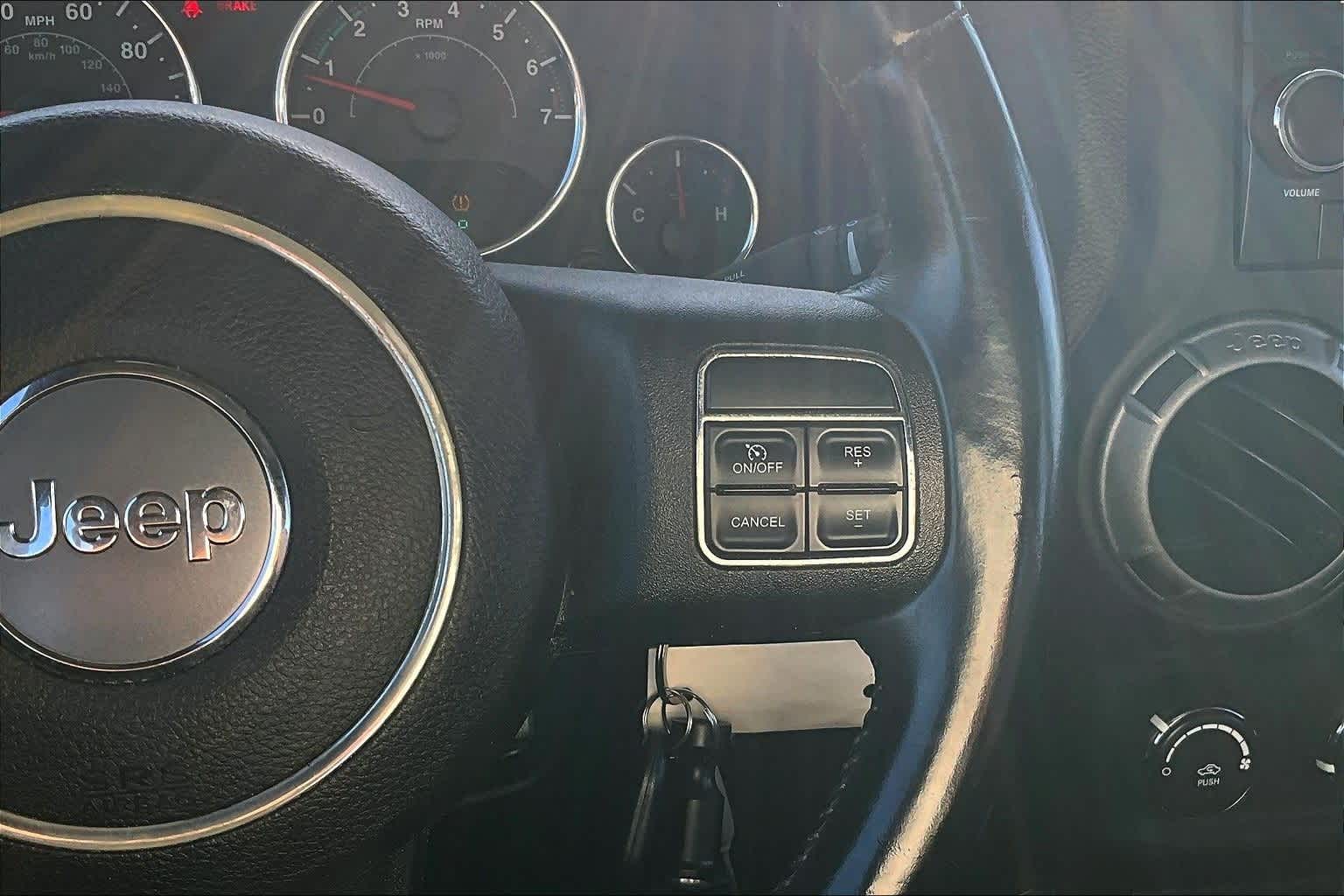 Thumbnail: 2013 Jeep Wrangler - 25