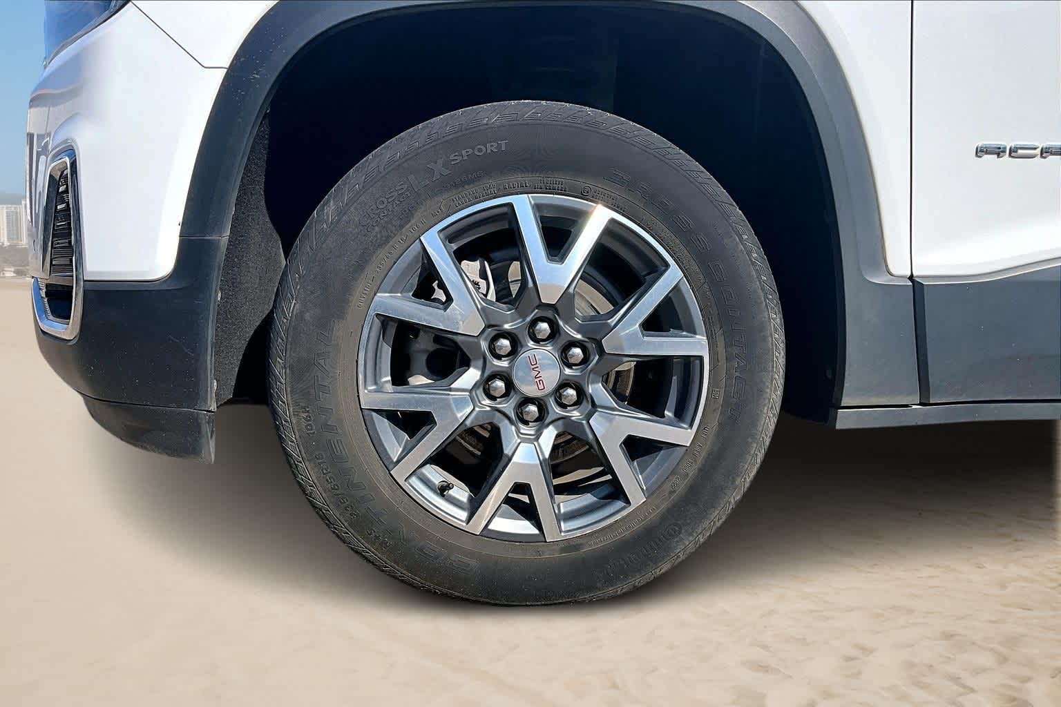 Thumbnail: 2023 GMC Acadia - 7