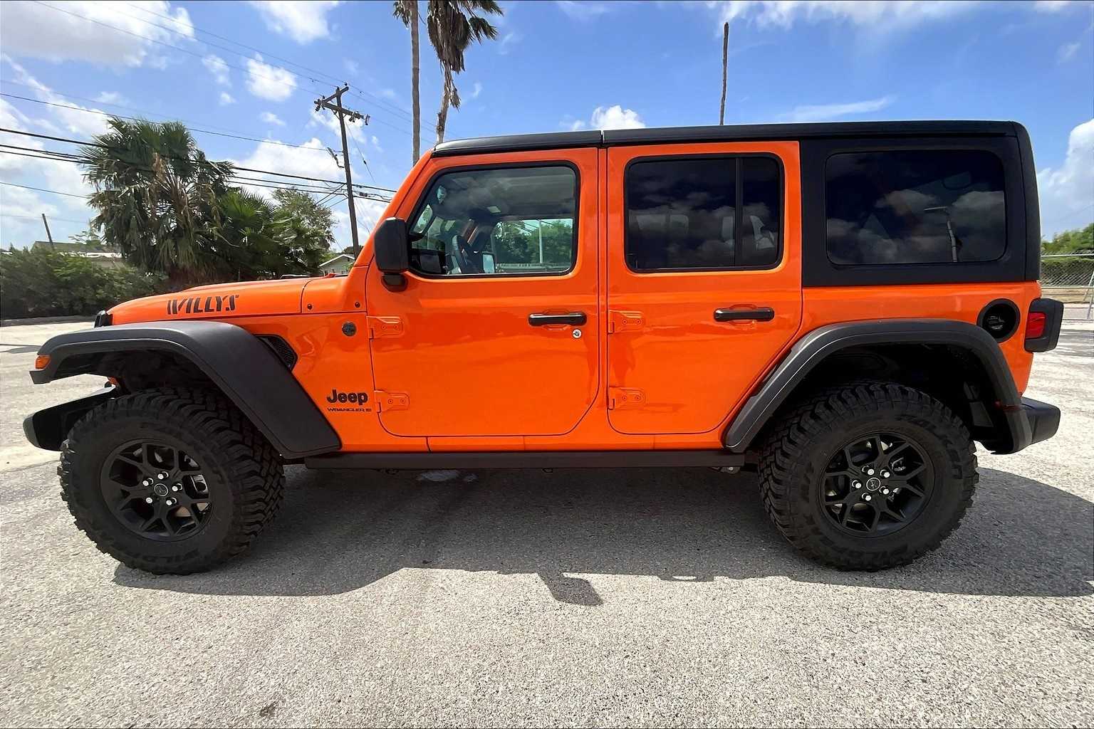 Thumbnail: 2025 Jeep Wrangler - 3