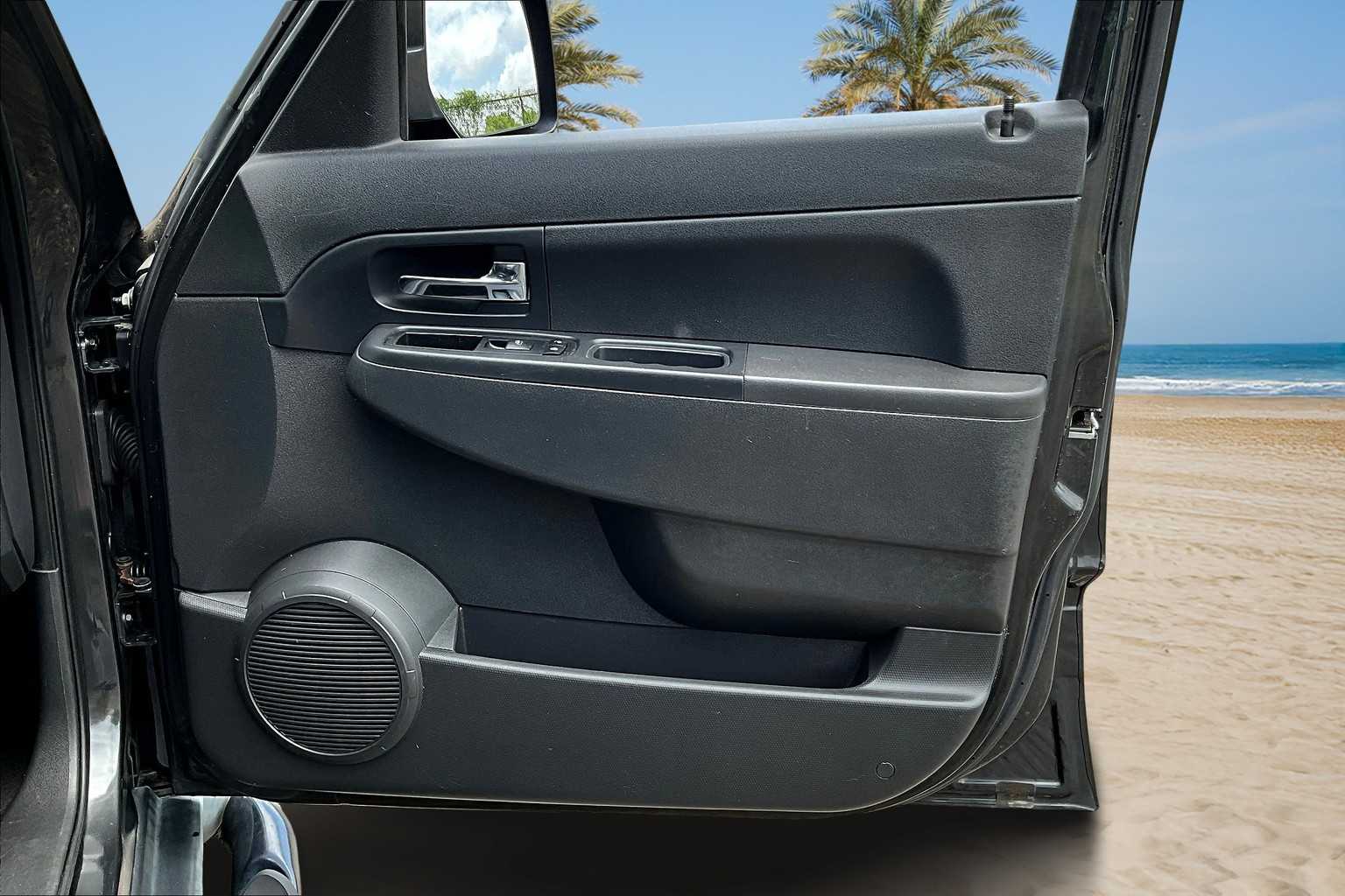 2011 Jeep Liberty Sport 28