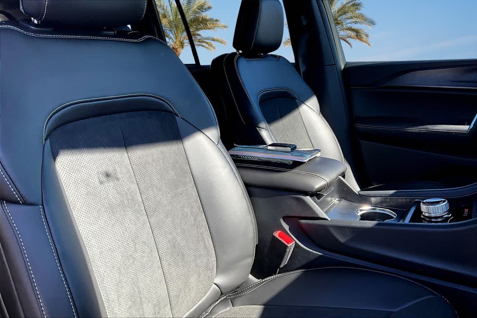 Thumbnail: 2025 Jeep Grand Cherokee - 14