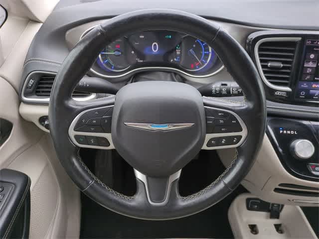 Thumbnail: 2021 Chrysler Pacifica - 22