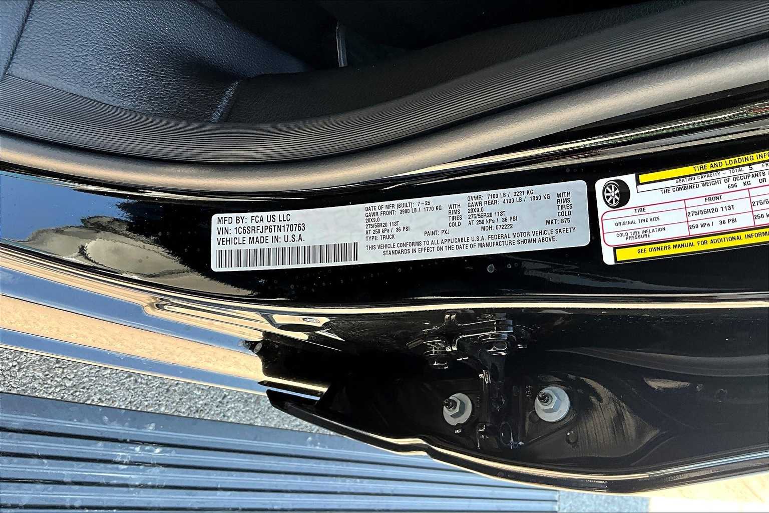 Thumbnail: 2026 RAM 1500 - 21