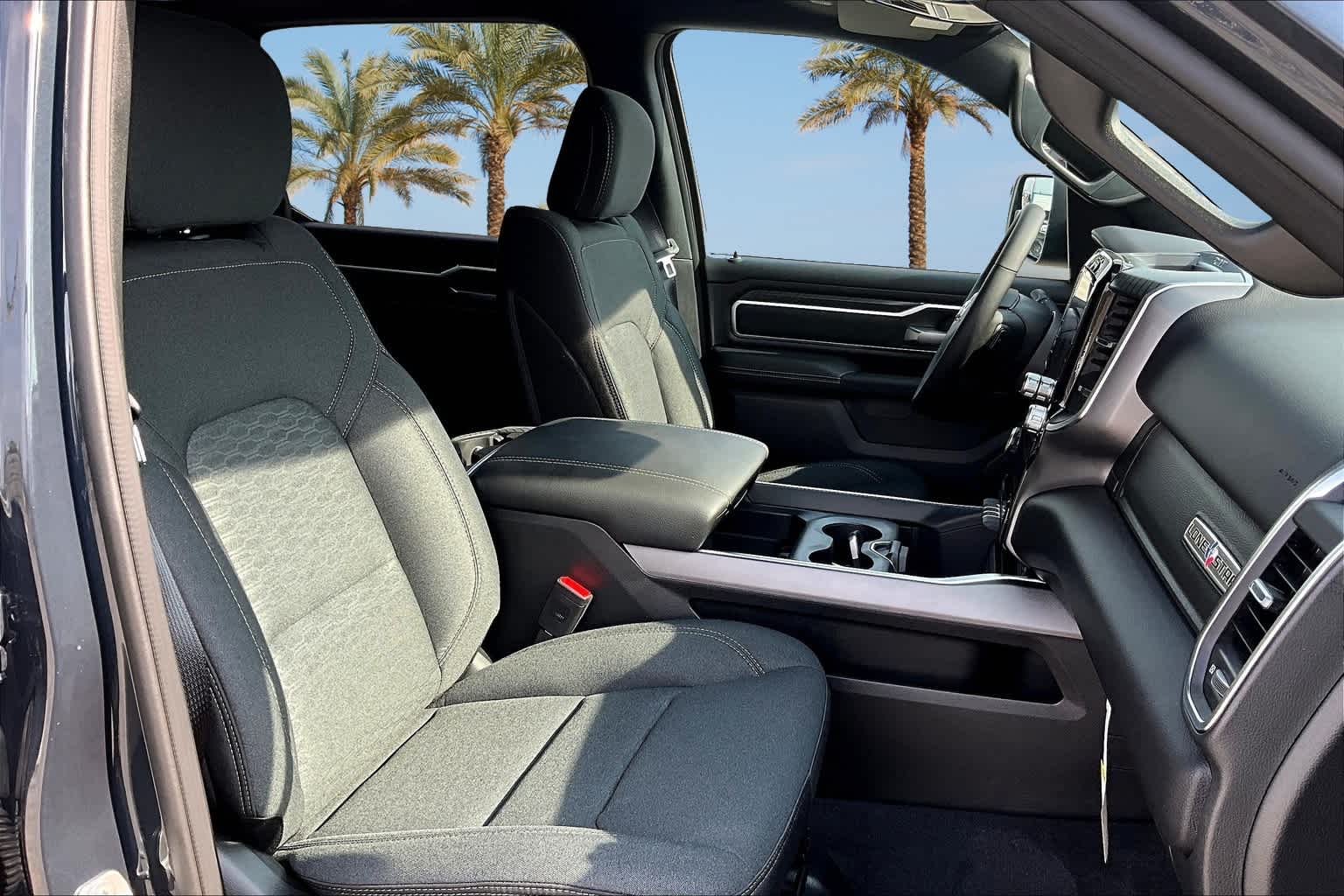 Thumbnail: 2026 RAM 1500 - 14