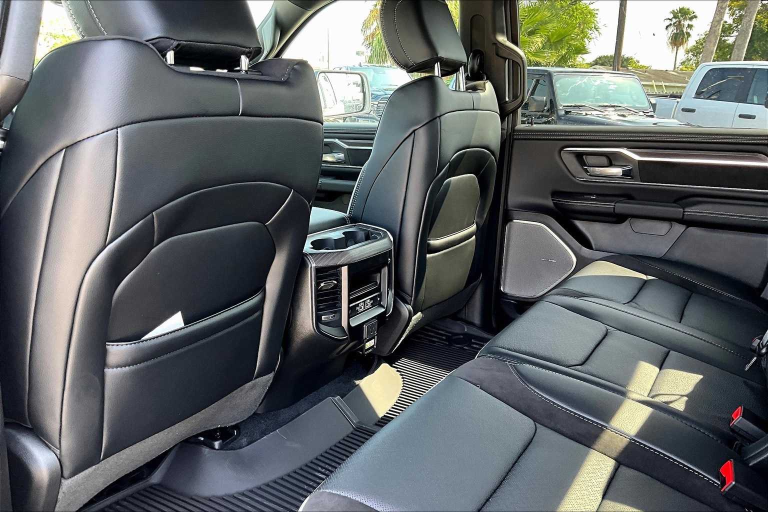 Thumbnail: 2026 RAM 1500 - 11