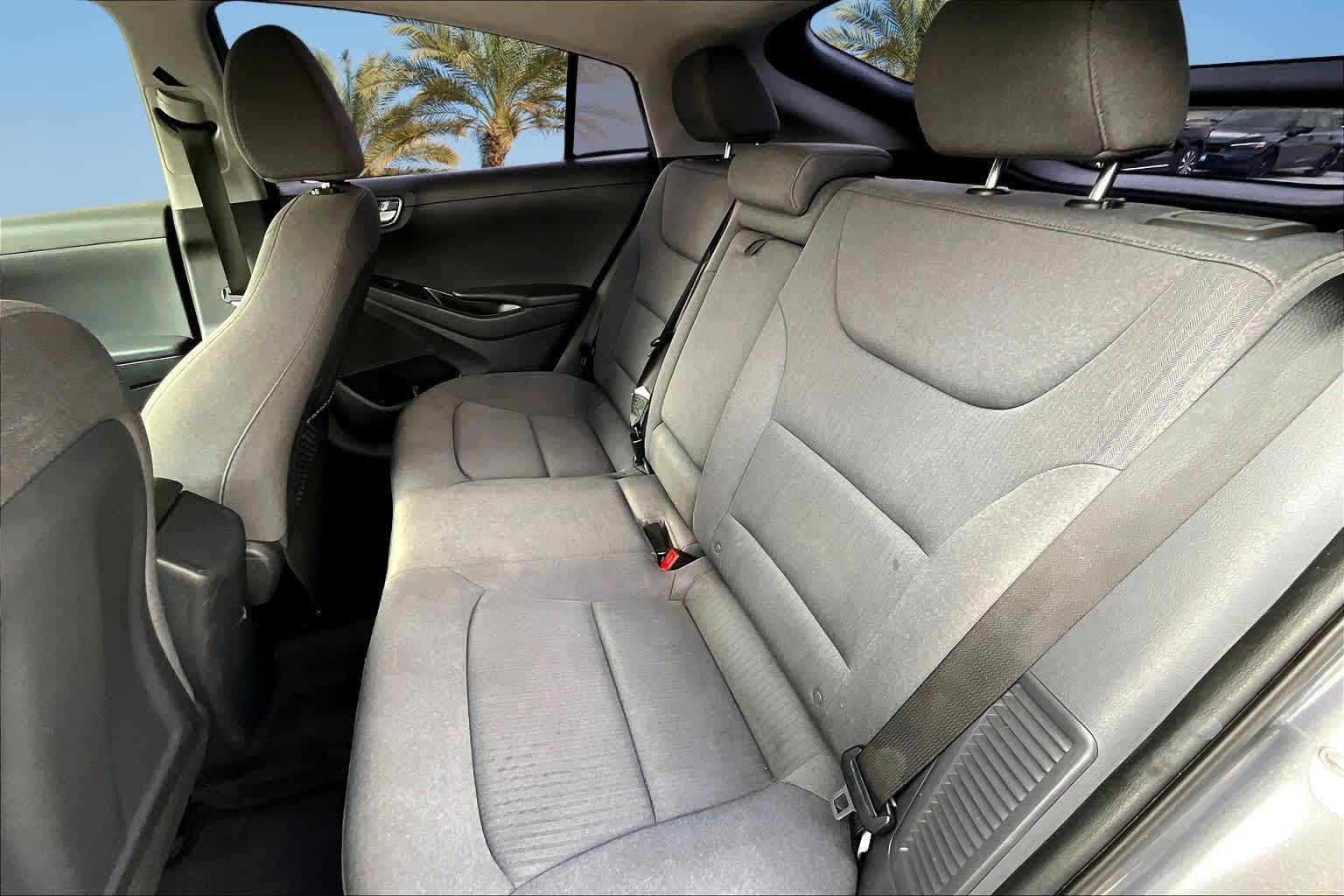 Thumbnail: 2020 Hyundai Ioniq - 11