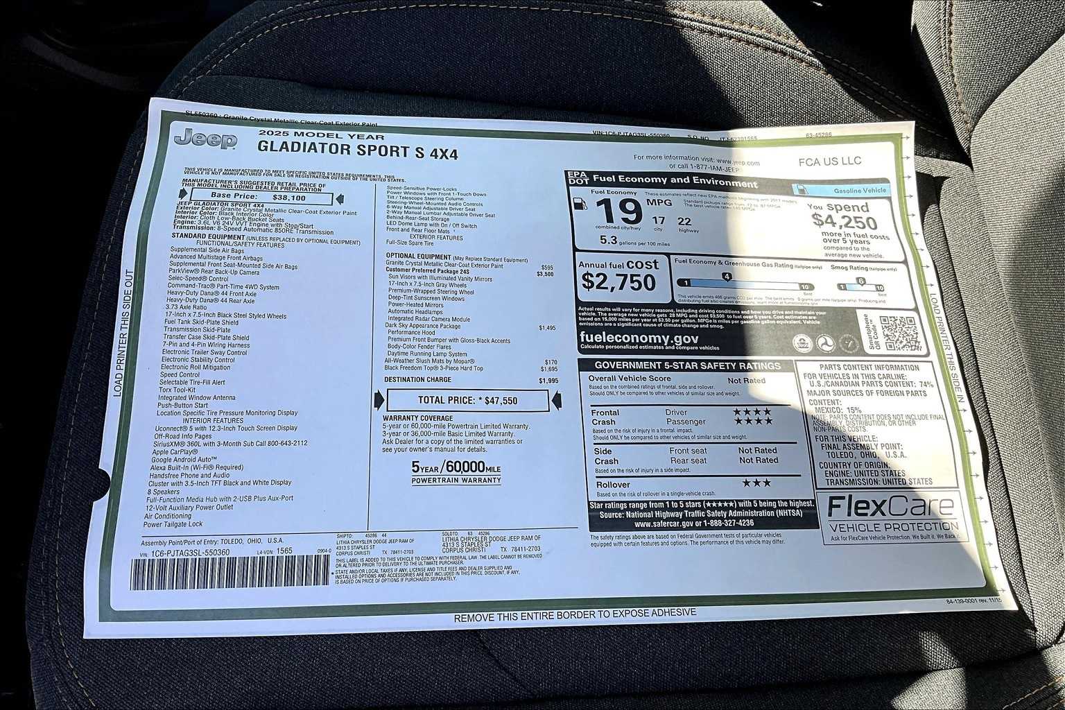 Thumbnail: 2025 Jeep Gladiator - 22