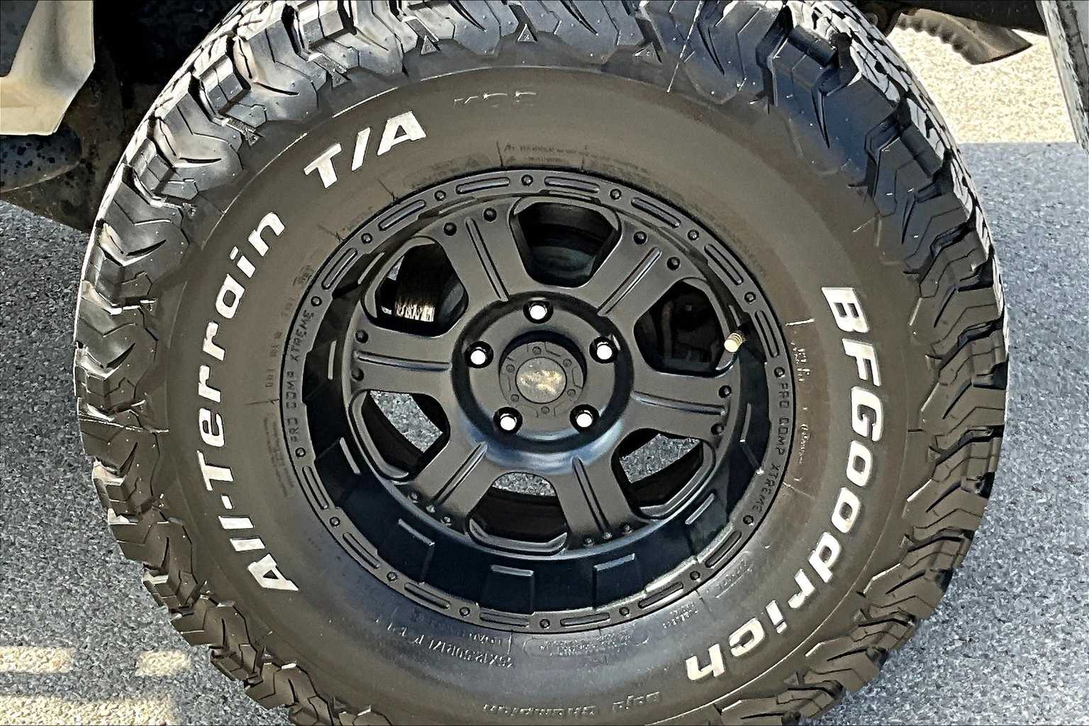 Thumbnail: 2018 Jeep Wrangler - 34