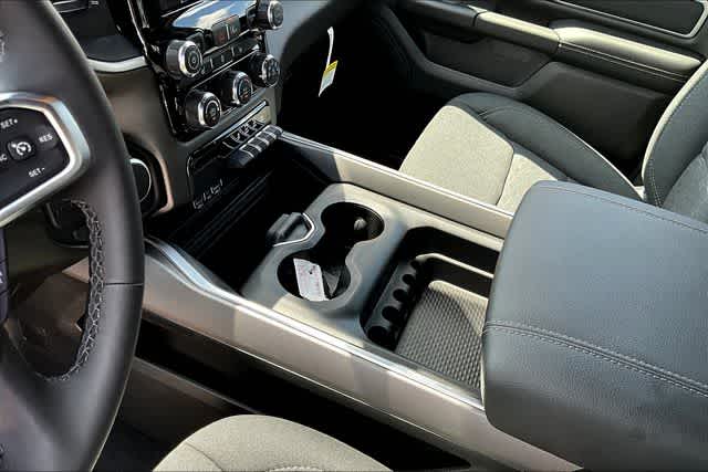 Thumbnail: 2026 RAM 1500 - 17