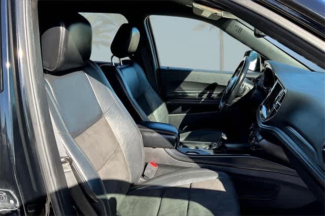 Thumbnail: 2021 Dodge Durango - 13