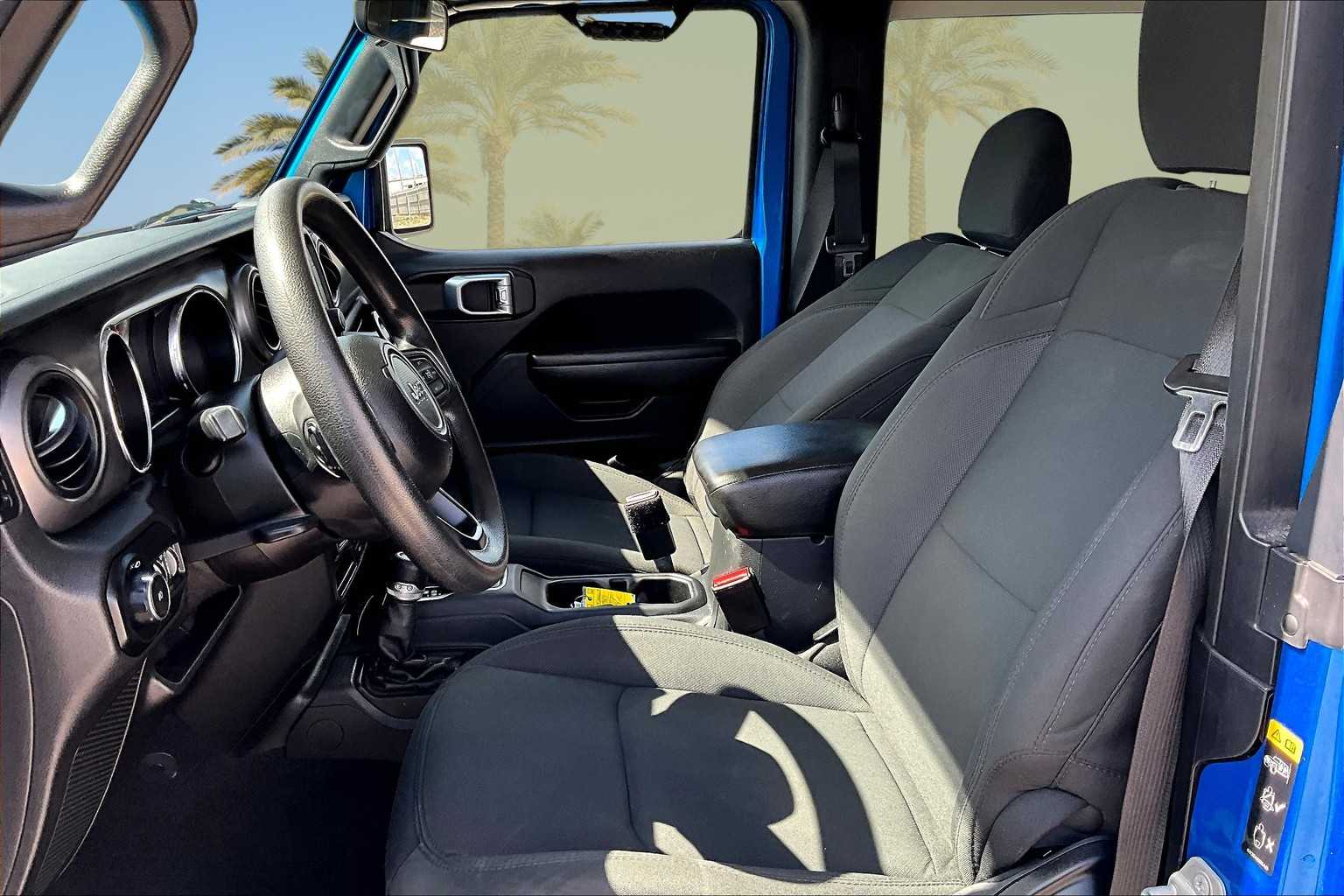 Thumbnail: 2021 Jeep Wrangler - 11