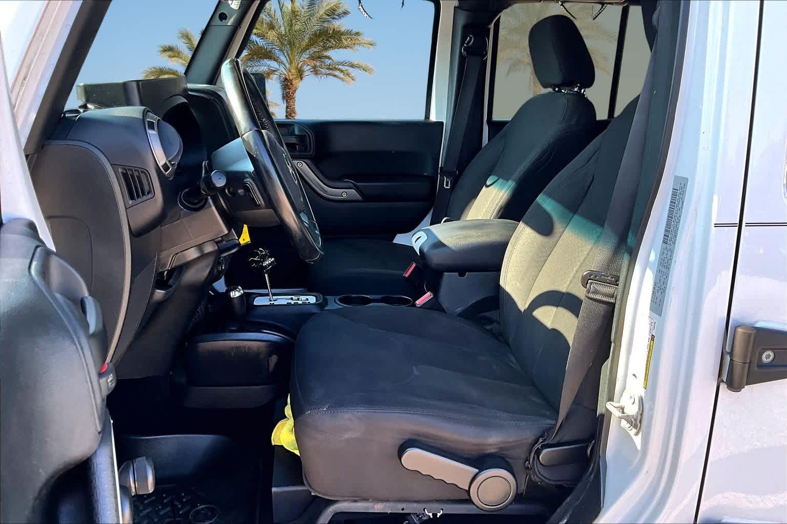 Thumbnail: 2018 Jeep Wrangler - 10