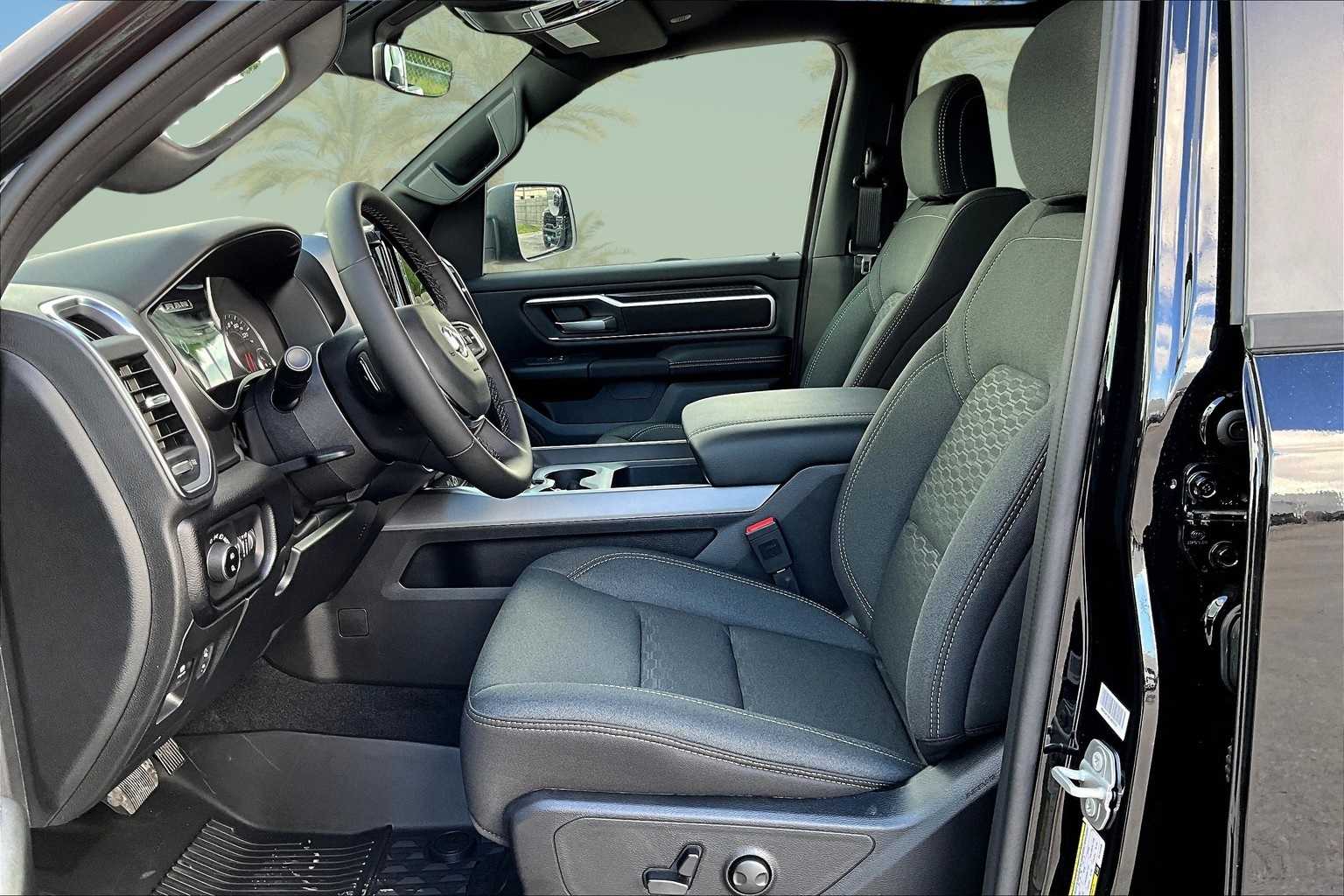 Thumbnail: 2026 RAM 1500 - 11