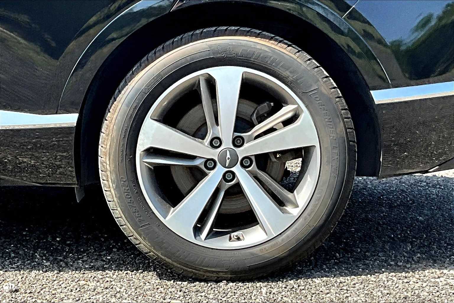 Thumbnail: 2021 Genesis GV80 - 35