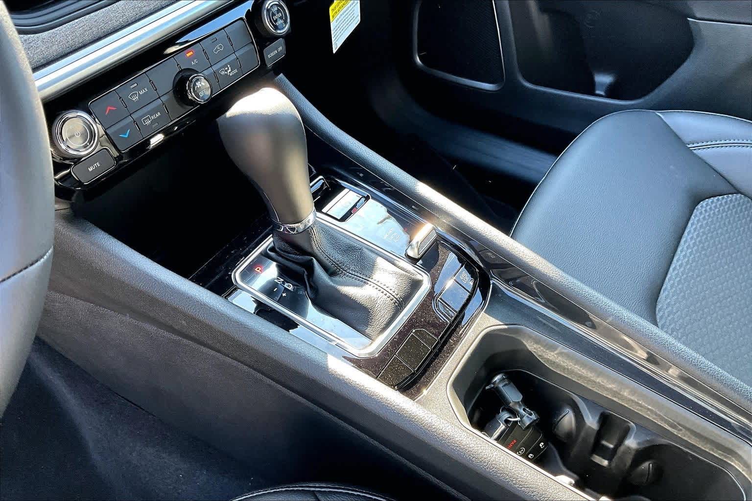 Thumbnail: 2026 Jeep Compass - 16