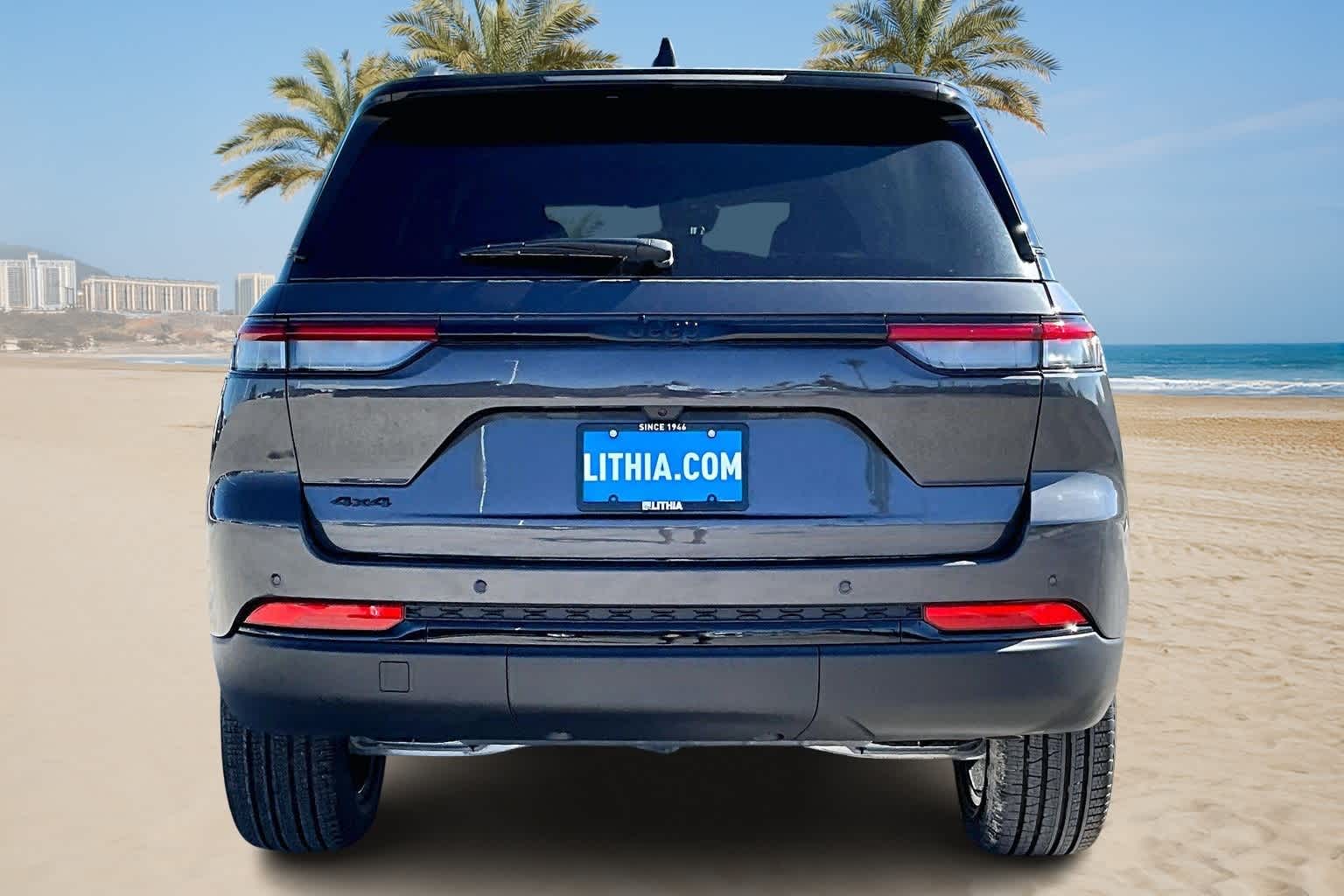 Thumbnail: 2025 Jeep Grand Cherokee - 5