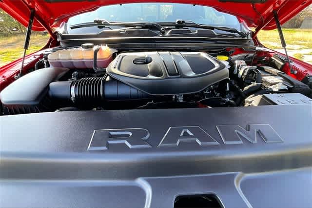 Thumbnail: 2025 RAM 1500 - 8
