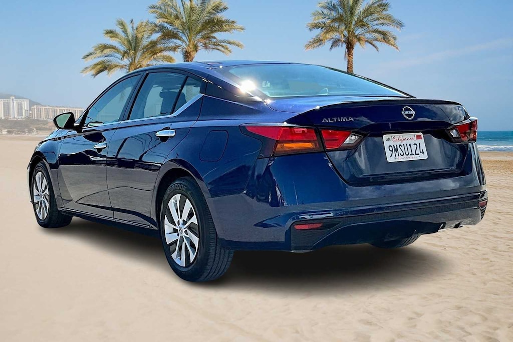 Used 2024 Nissan Altima 2.5 S Sedan