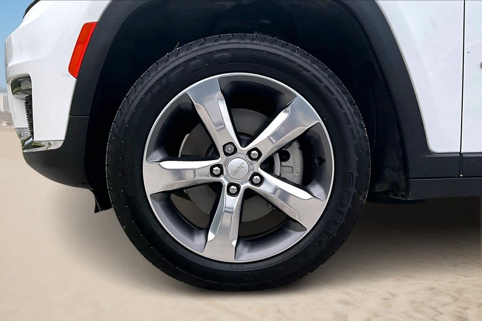 Thumbnail: 2021 Jeep Grand Cherokee L - 7