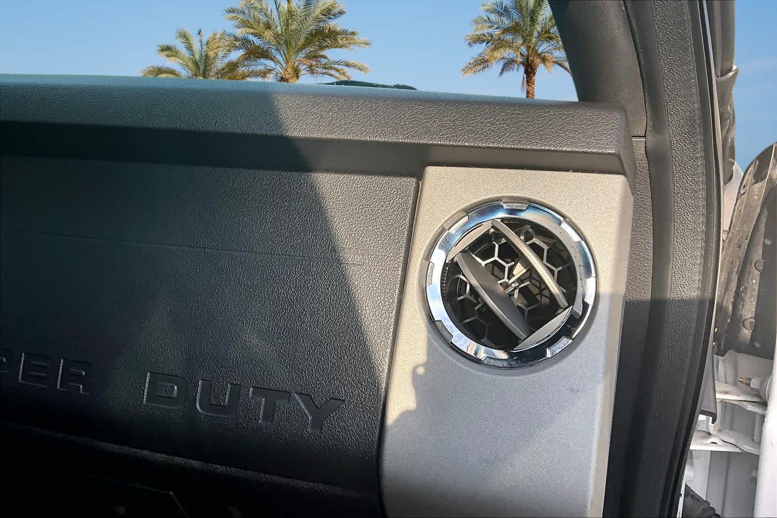 Thumbnail: 2016 Ford F-250 - 21