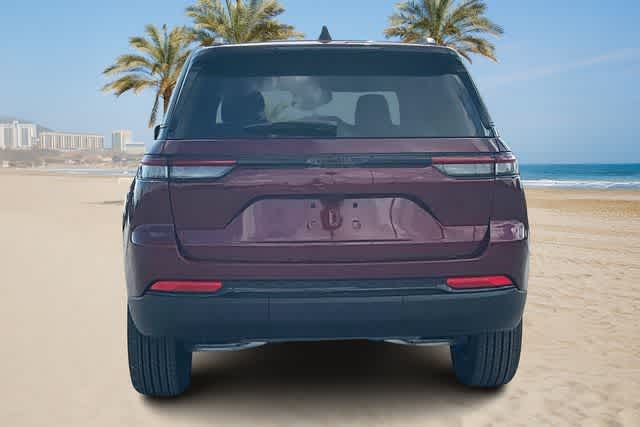 Thumbnail: 2025 Jeep Grand Cherokee - 5