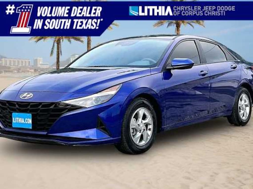 Used 2023 Hyundai Elantra SE Sedan