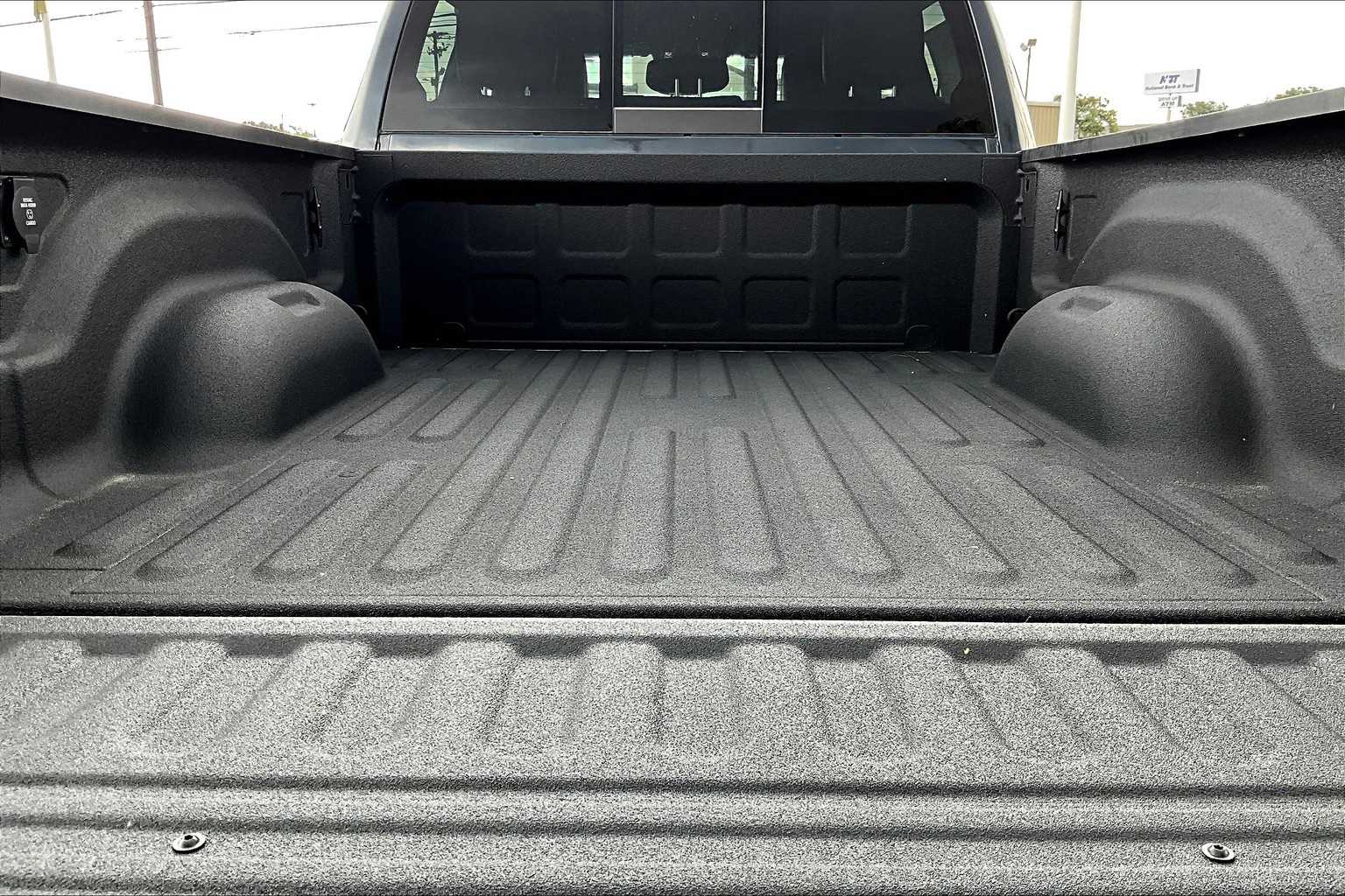 Thumbnail: 2025 RAM 2500 - 19