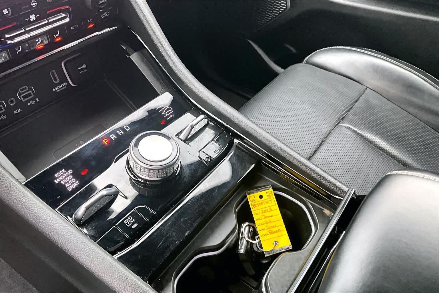 Thumbnail: 2023 Jeep Grand Cherokee - 16