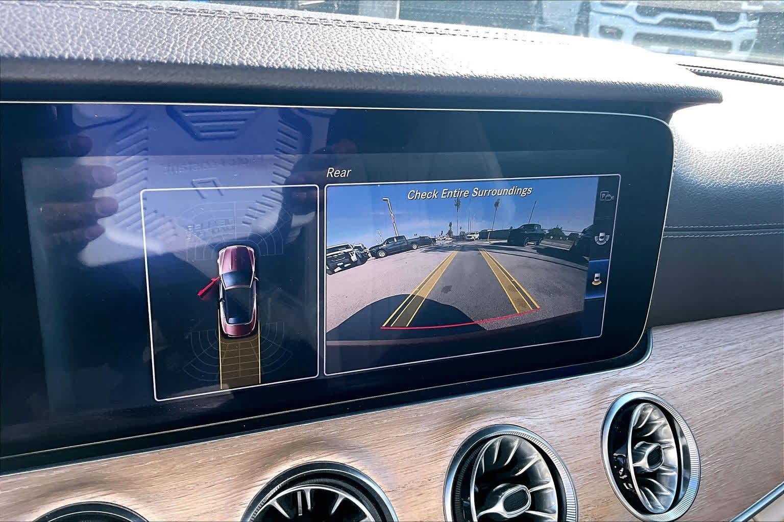 Thumbnail: 2018 Mercedes-Benz E-Class - 20