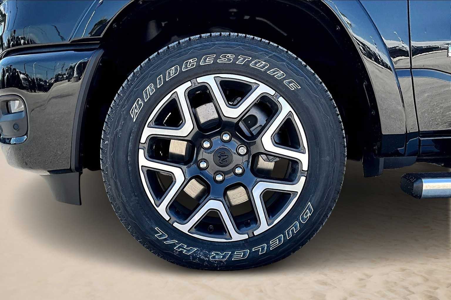 Thumbnail: 2026 RAM 1500 - 8