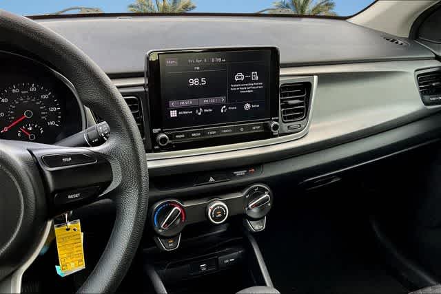 Thumbnail: 2023 Kia Rio - 15