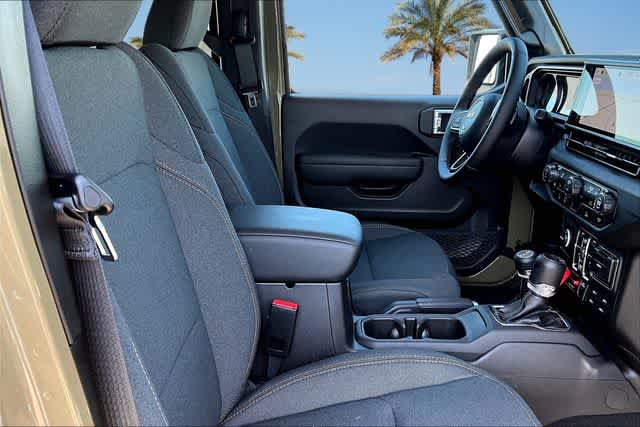 2025 Jeep Gladiator Willys - Photo 9