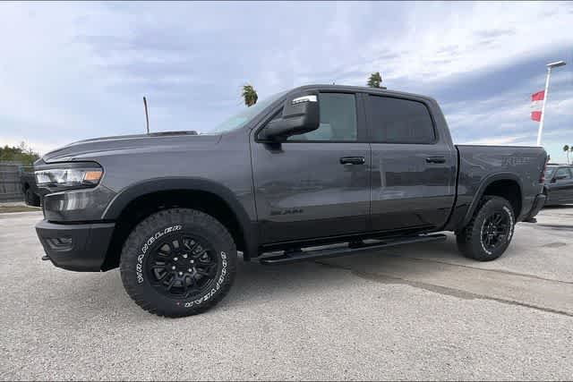 Thumbnail: 2026 RAM 1500 - 3