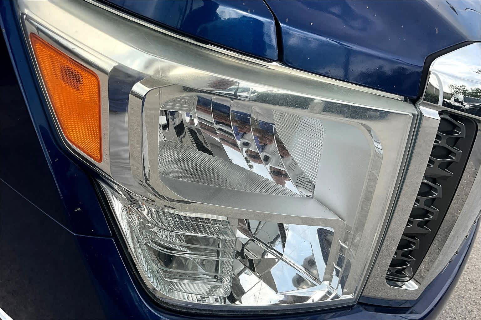 Thumbnail: 2017 Nissan Titan - 23