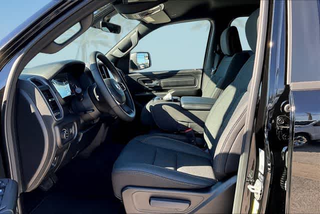 Thumbnail: 2025 RAM 1500 - 10