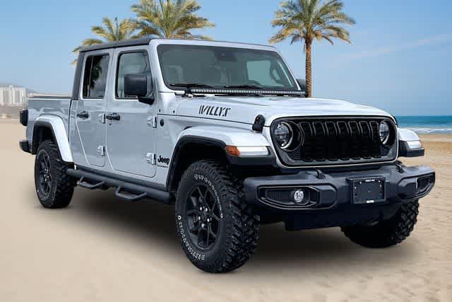Thumbnail: 2024 Jeep Gladiator - 14