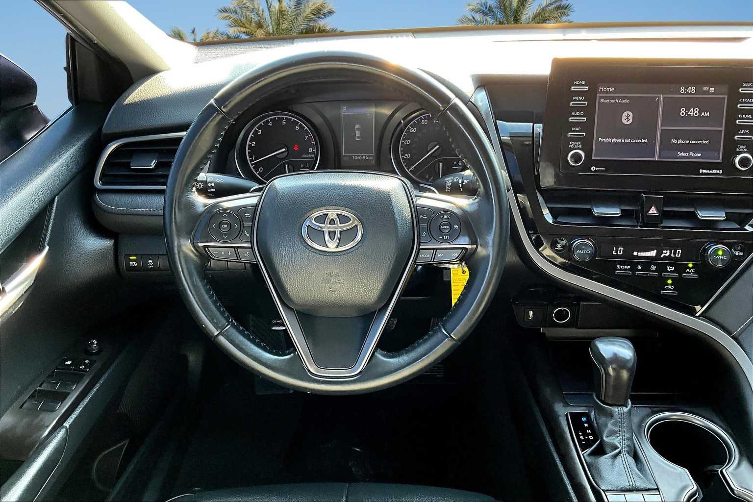 Thumbnail: 2022 Toyota Camry - 14