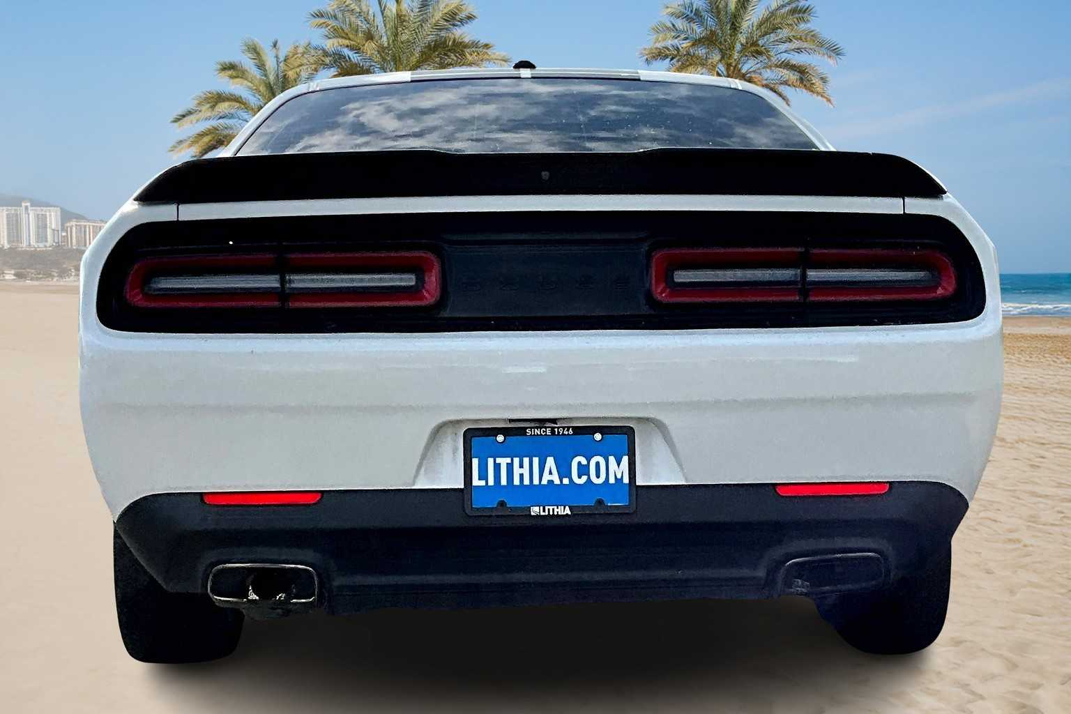 Thumbnail: 2020 Dodge Challenger - 4