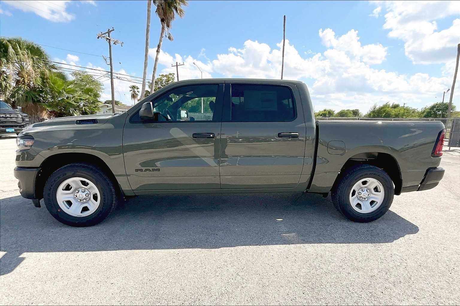 Thumbnail: 2025 RAM 1500 - 3