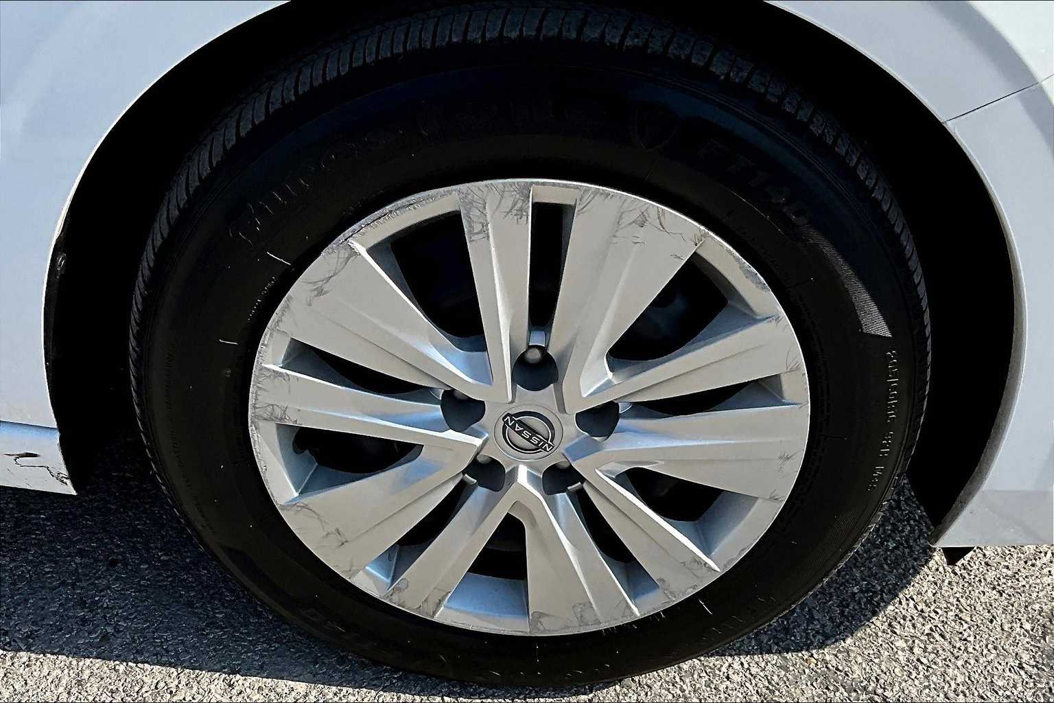 Thumbnail: 2024 Nissan Sentra - 33