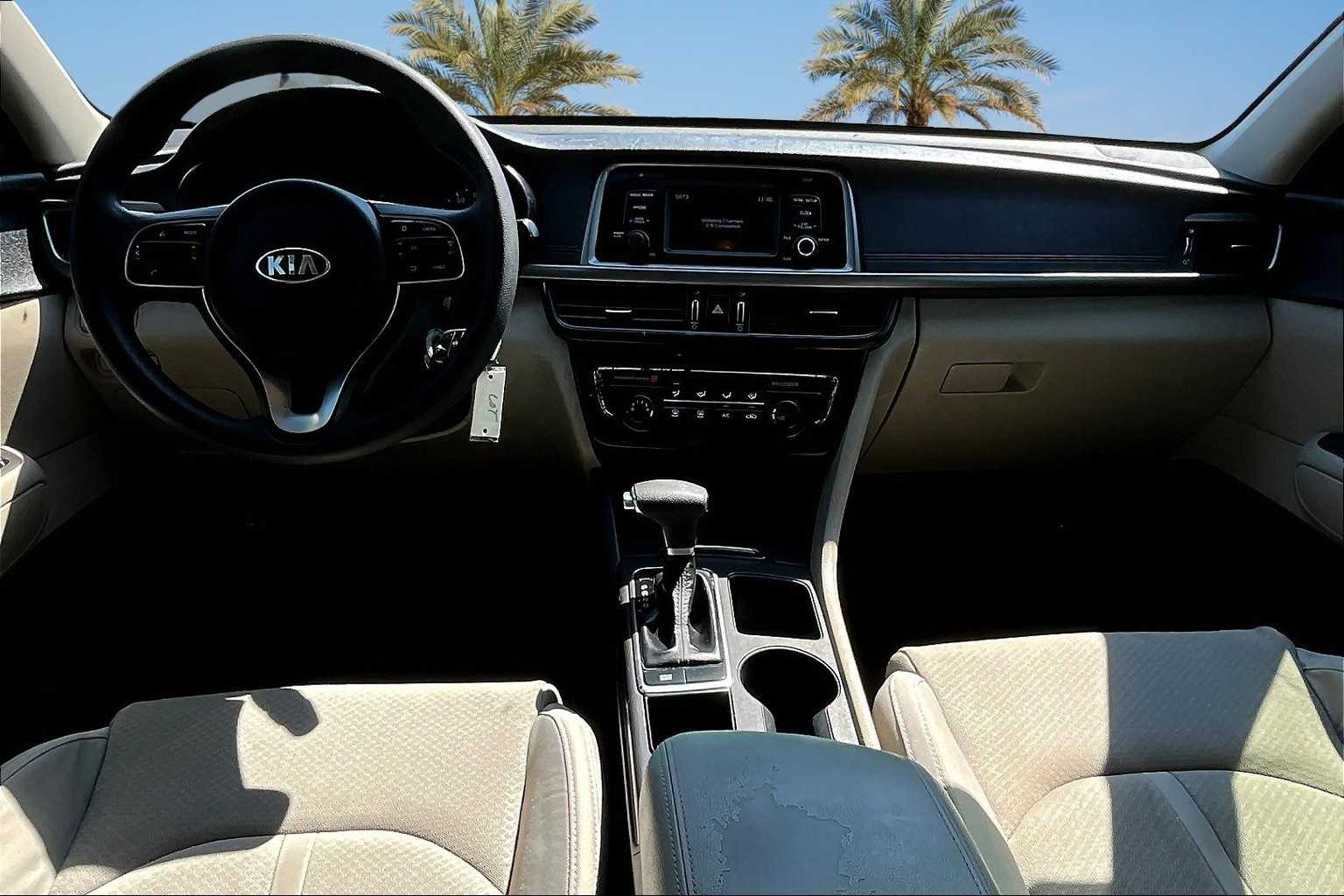 Thumbnail: 2016 Kia Optima - 9