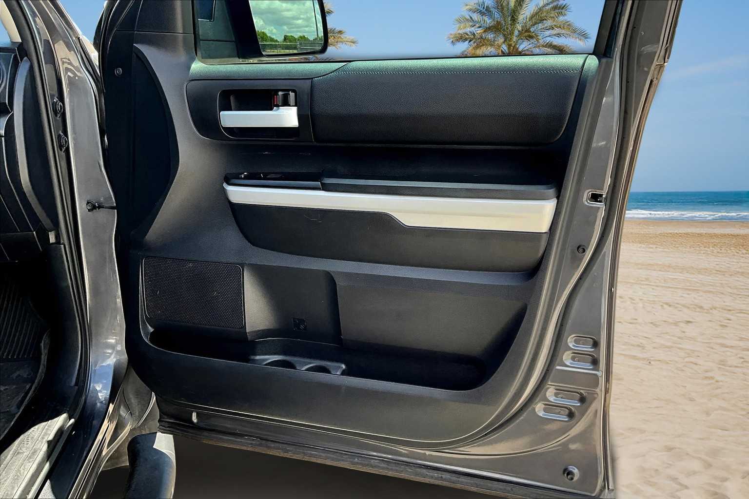 Thumbnail: 2019 Toyota Tundra - 28