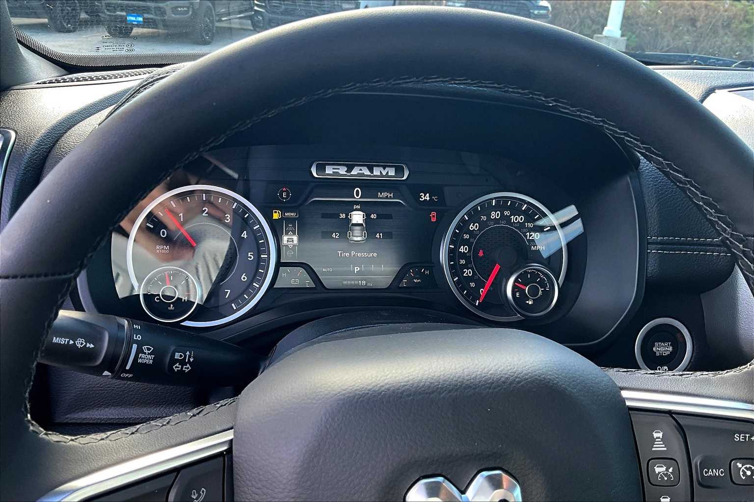 Thumbnail: 2026 RAM 1500 - 18