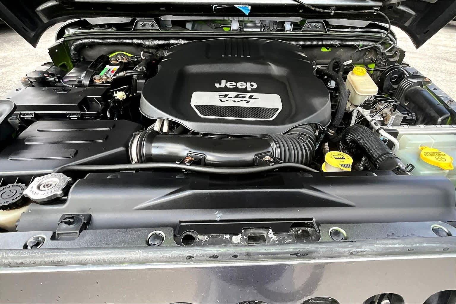 Thumbnail: 2013 Jeep Wrangler - 8