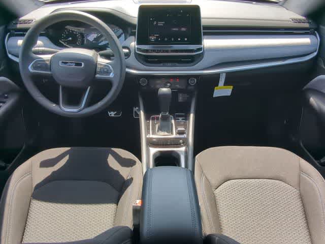 Thumbnail: 2025 Jeep Compass - 15