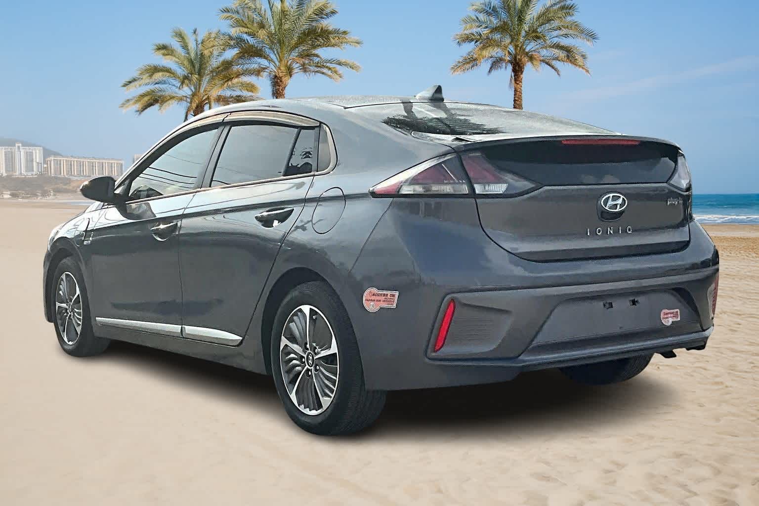 Thumbnail: 2020 Hyundai Ioniq - 4