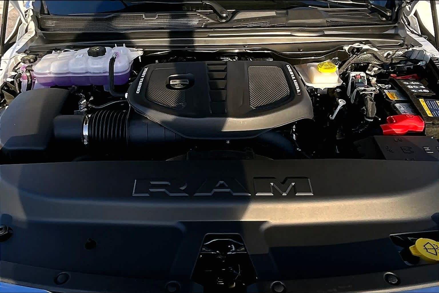 Thumbnail: 2026 RAM 1500 - 9