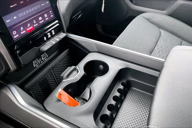 Thumbnail: 2026 RAM 1500 - 17