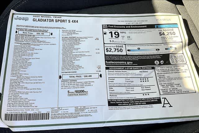 Thumbnail: 2025 Jeep Gladiator - 21