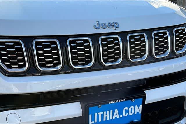 Thumbnail: 2025 Jeep Compass - 30